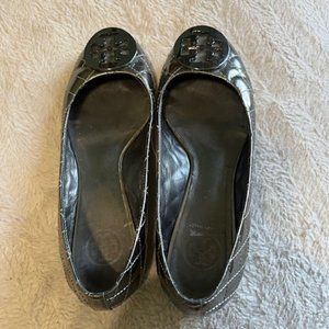 Tory Burch Silver flats